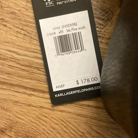 Karl Lagerfeld Crossbody - Picture 8 of 8